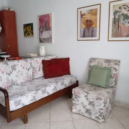 Apartmán Cozy 10 M From The Sea Kalikratia Halkidiki Nea Kallikrateia